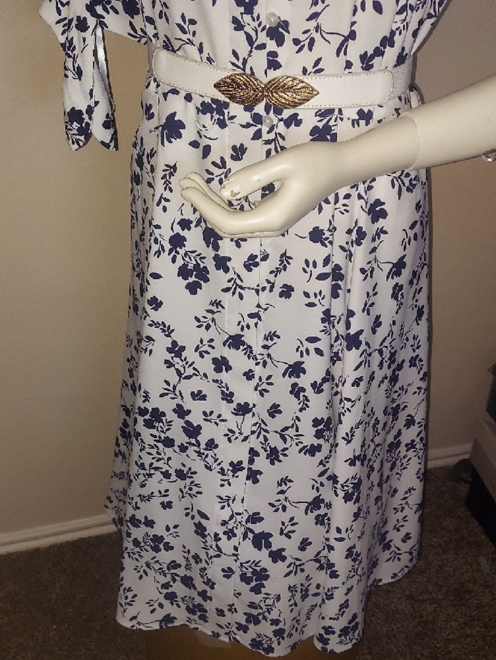 Calvin Klein White Top with Navy Floral Print - Picture 7 of 15
